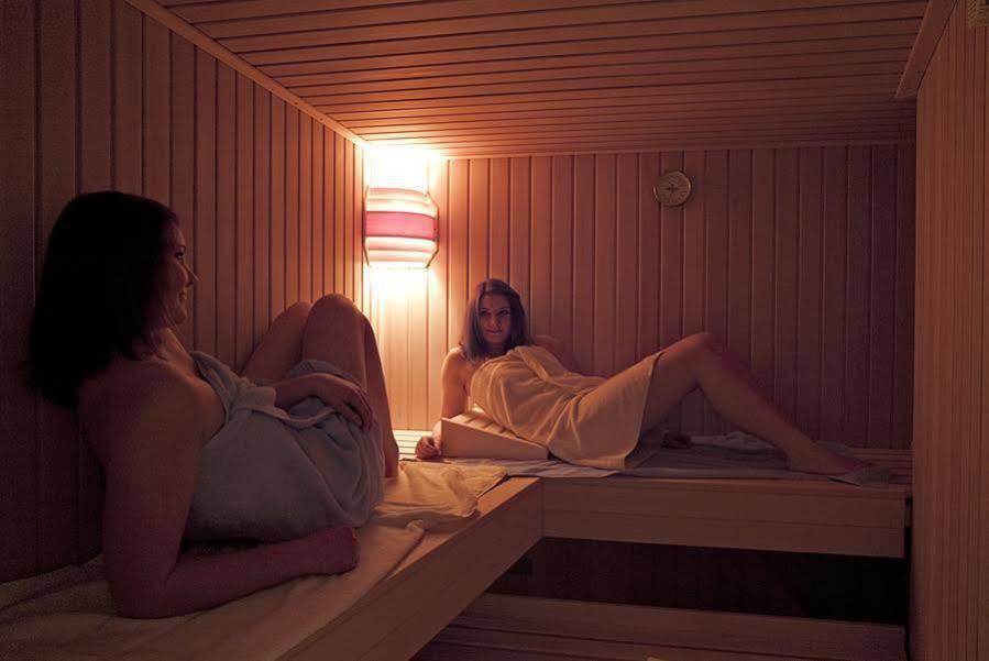 Wellnesshotel Schiesselhof Grafenhausen Bagian luar foto